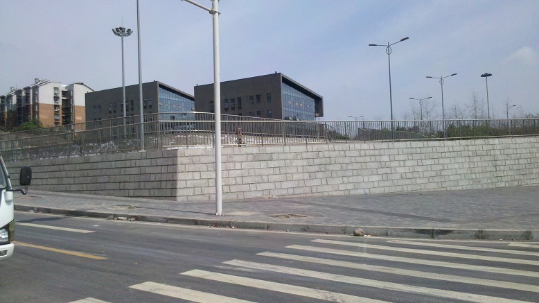 重庆市五里坪（金山公交车场）